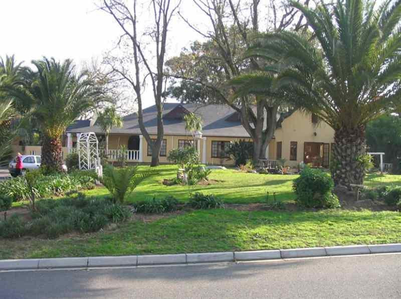 Mushet Manor Guest House