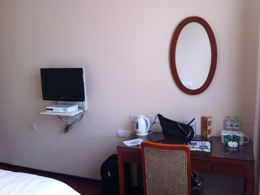 格林豪泰南京新街口王府大街快捷酒店-客卧