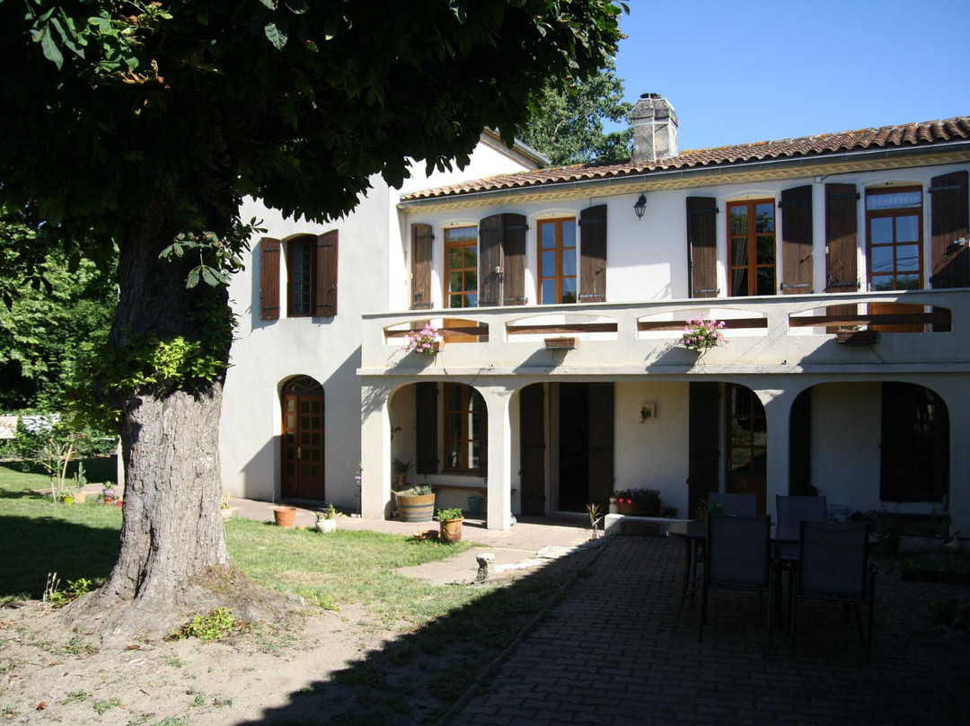 Chateau Fredignac主图