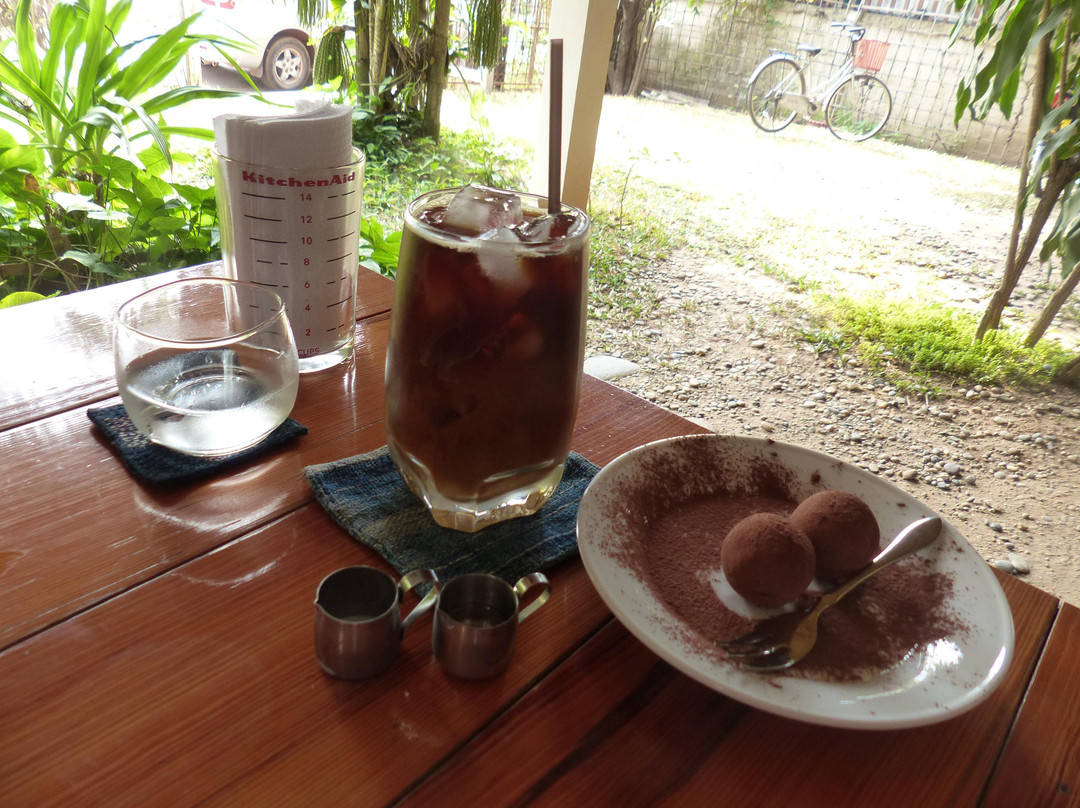 Ban Donnoun餐馆和美食-The Little House, House Roasted Coffee