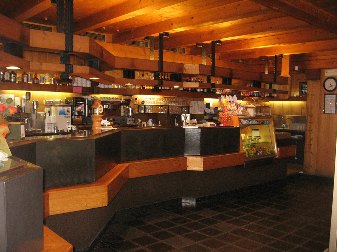 Bar Rustik-平佐洛必去景点