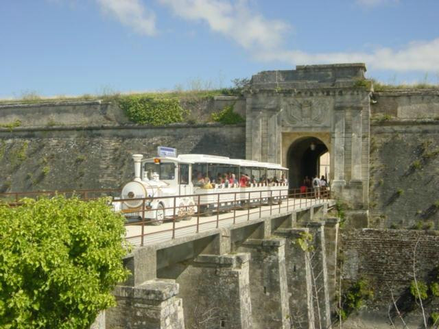 Le Petit Train du Château d'Oléron景点图片