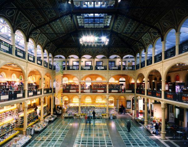 Biblioteca Salaborsa景点图片