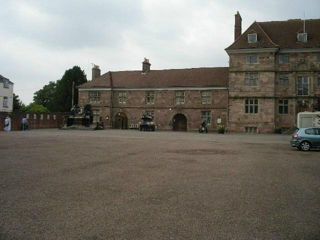 Monmouth Castle and Military Museum-Monmouth必去景点