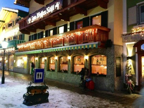 阿布特瑙酒店住宿-Gasthof Weisses Roessl