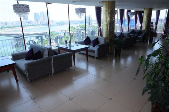 凌江大酒店主图