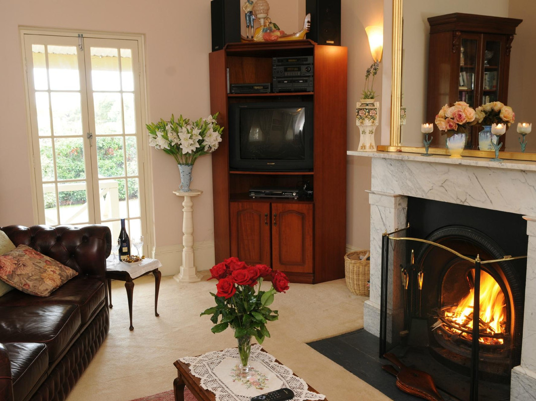 Adelaide Hills Oakfield Inn主图