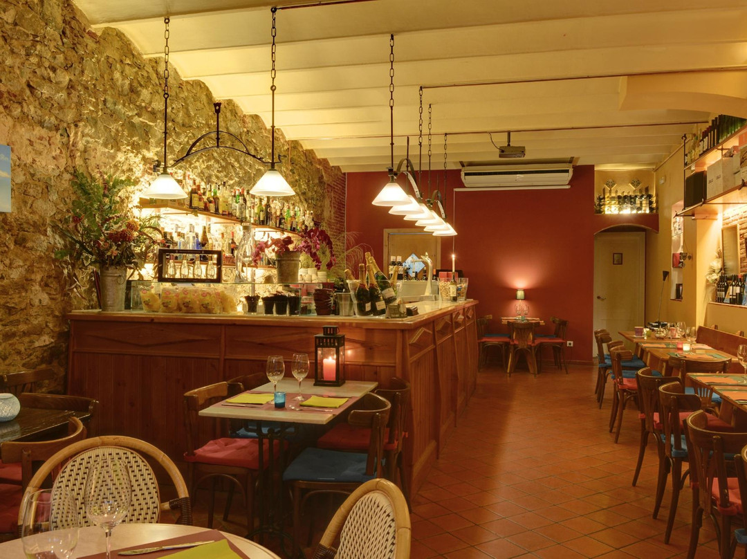 Caldes d'Estrac餐馆和美食-Tete a Tete
