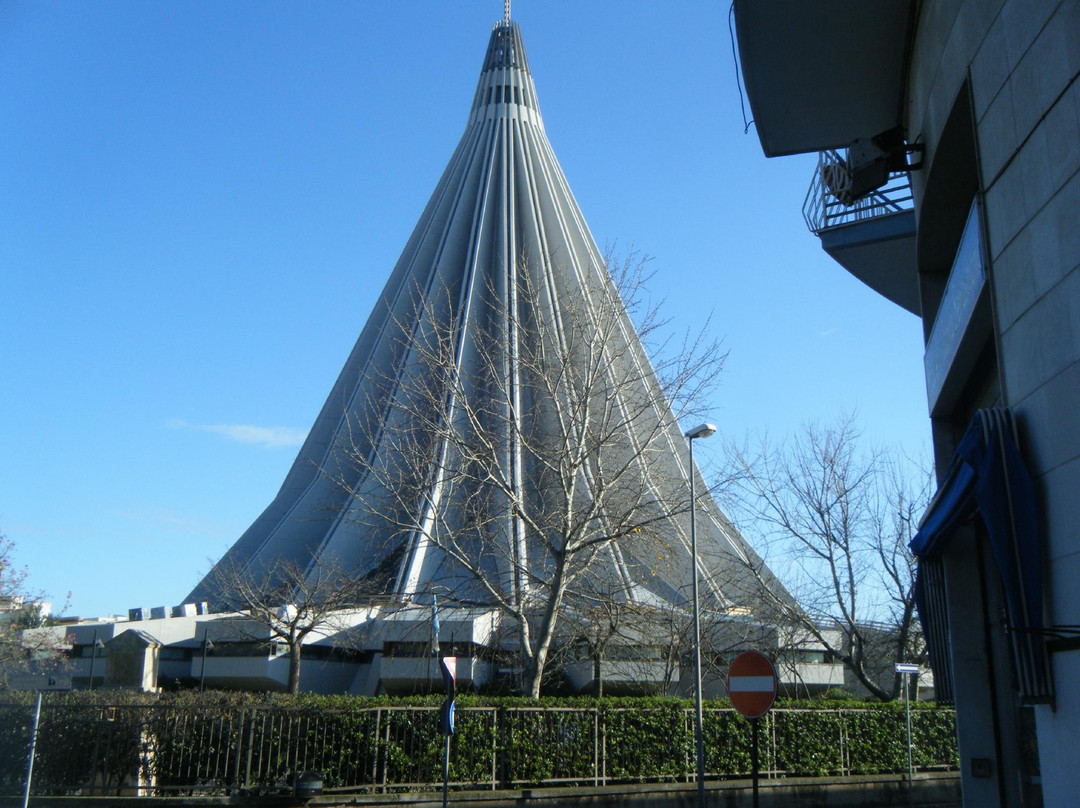 Santuario Madonna delle Lacrime-锡拉库扎必去景点