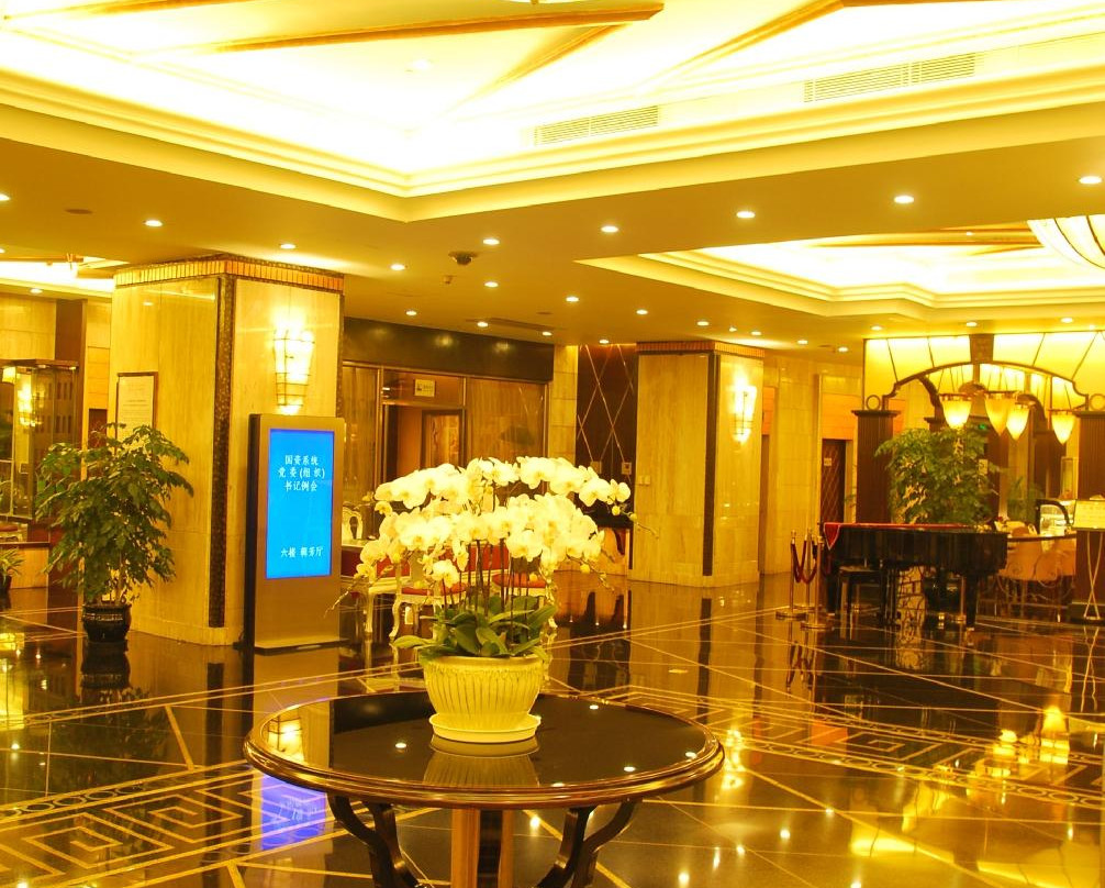 斯波特大酒店主图