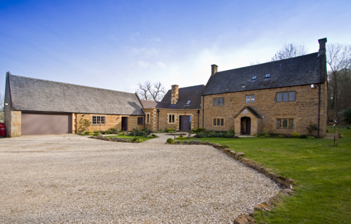 Upper Larkstoke主图