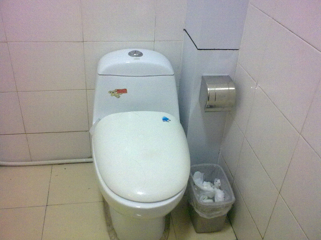 中仁大酒店主图