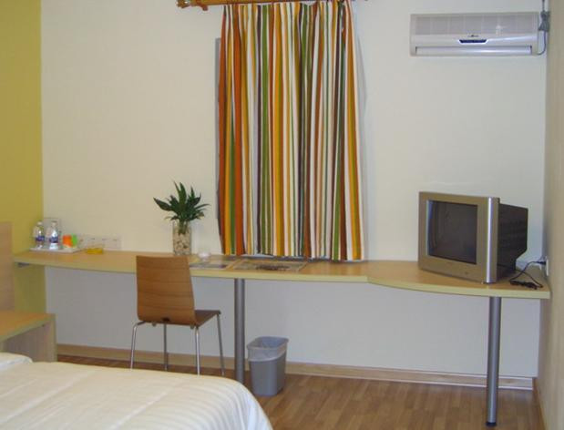 7天天津解放南路店主图