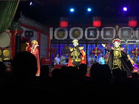 夜晚川剧文化演出-成都必去景点