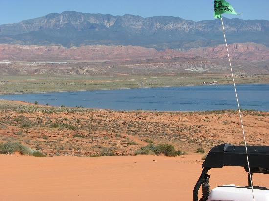 Southern Utah Adventure Center-哈里肯必去景点