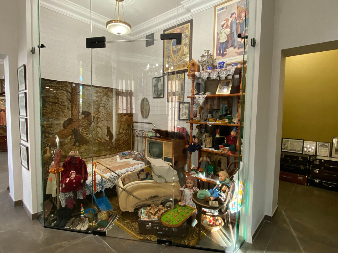 Vintage Toys Private Collection景点图片
