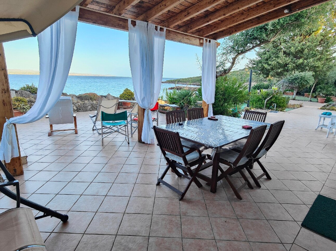 Spiaggia di Punta Nera-Carloforte必去景点