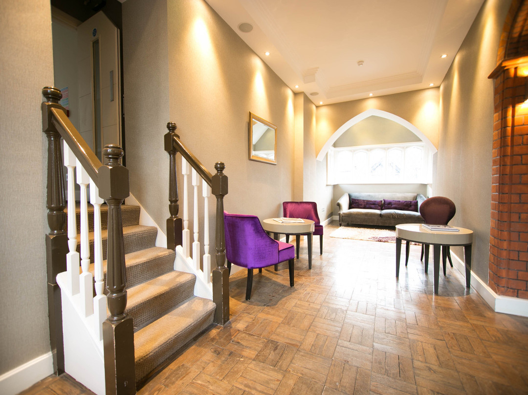 The Pillar Hotel主图