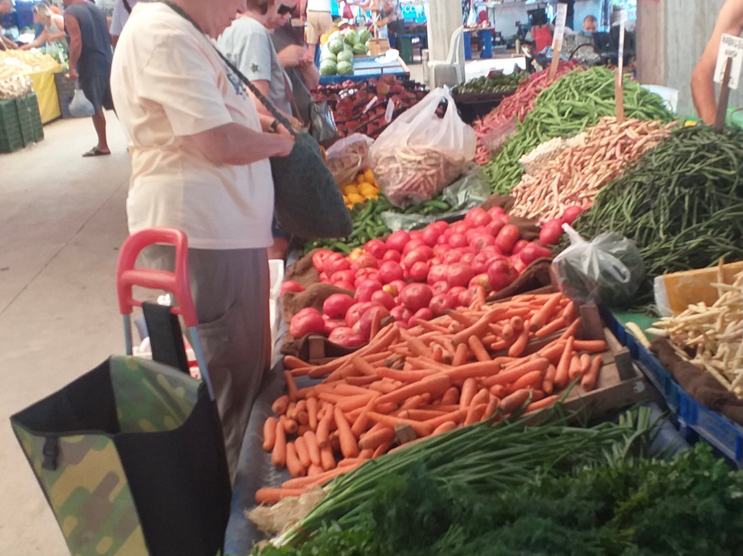 Öğretmenler Mahallesi Pazarı