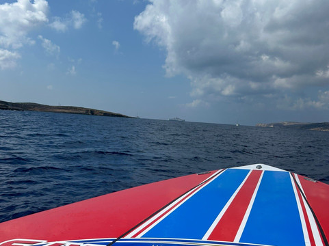 Supreme Powerboats Malta-斯利马必去景点