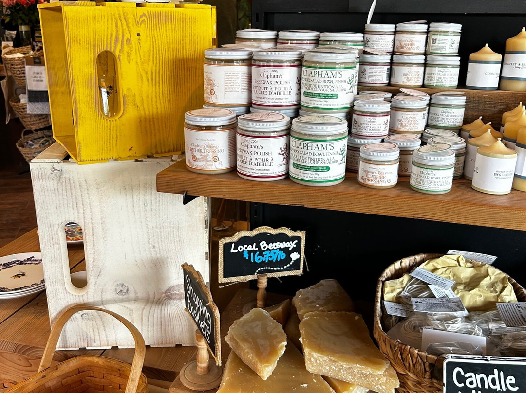 Country Bee Honey Farm景点图片