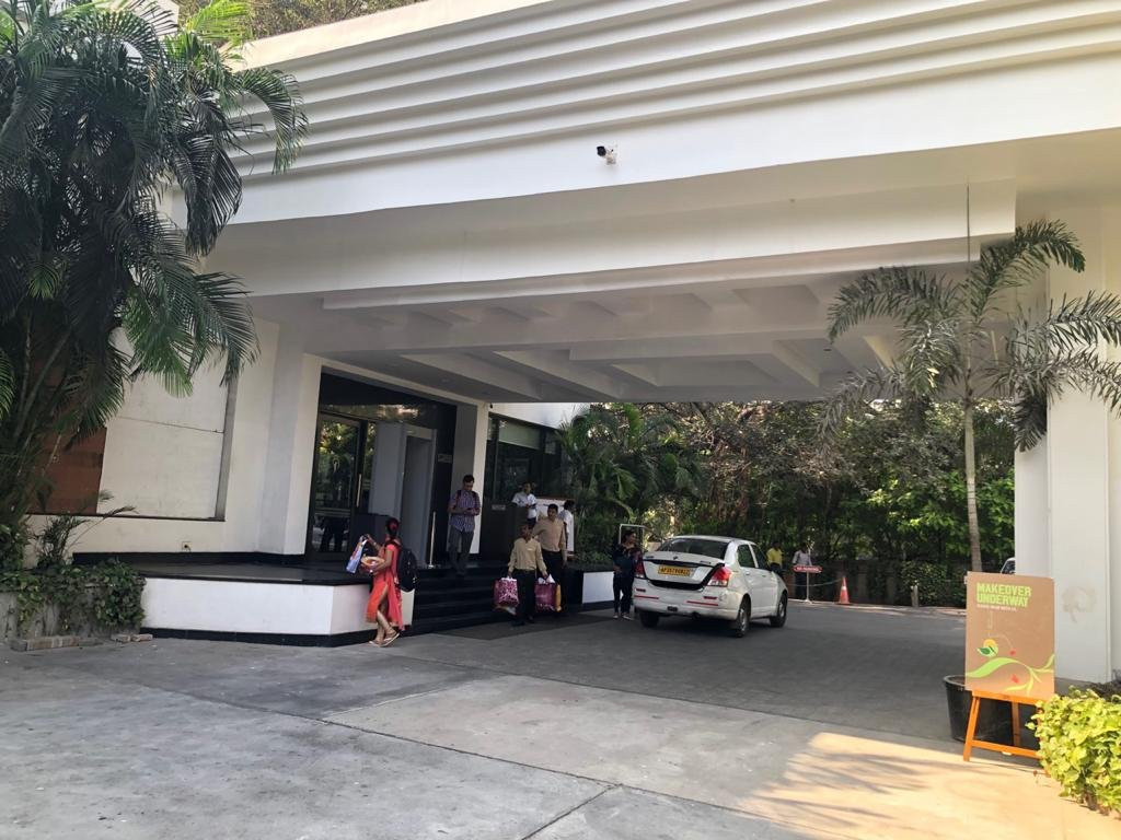 Hotel GreenPark主图