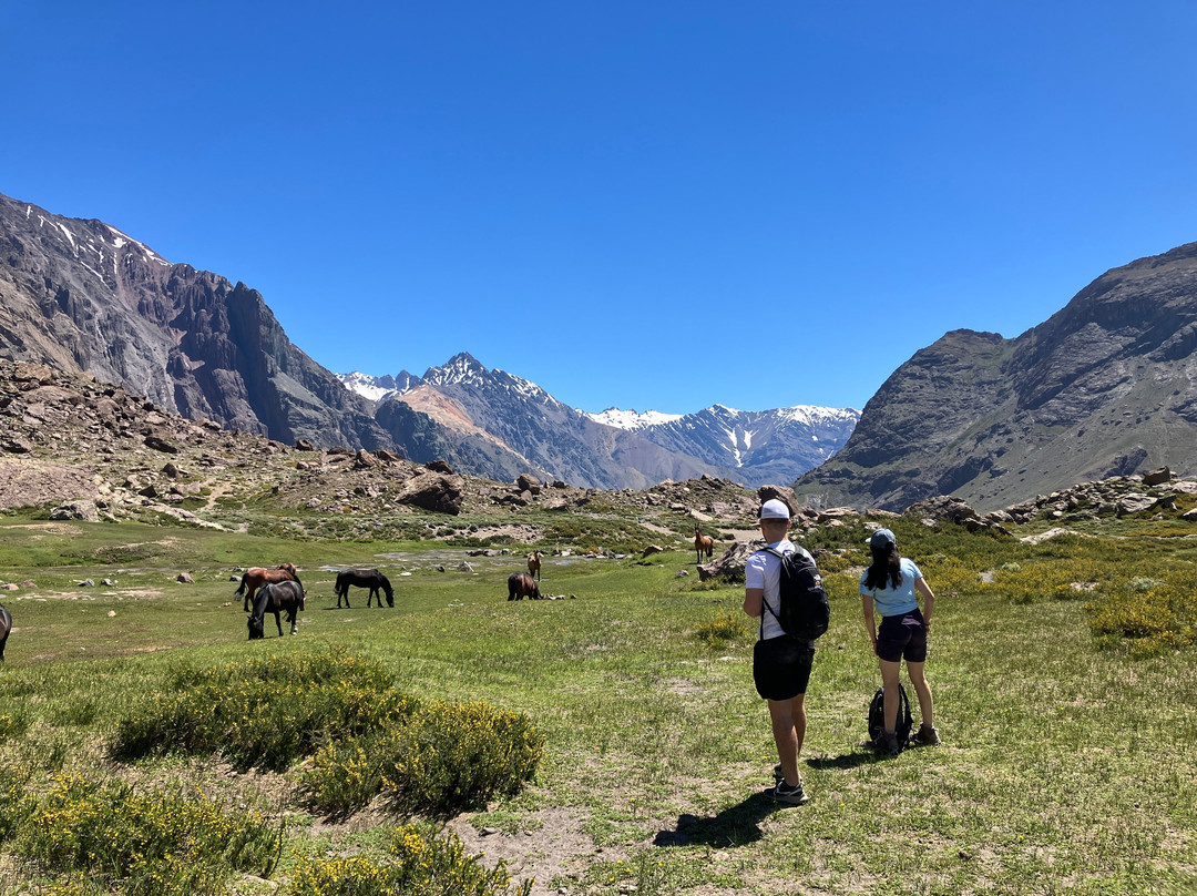 Andes Wind-圣地亚哥必去景点