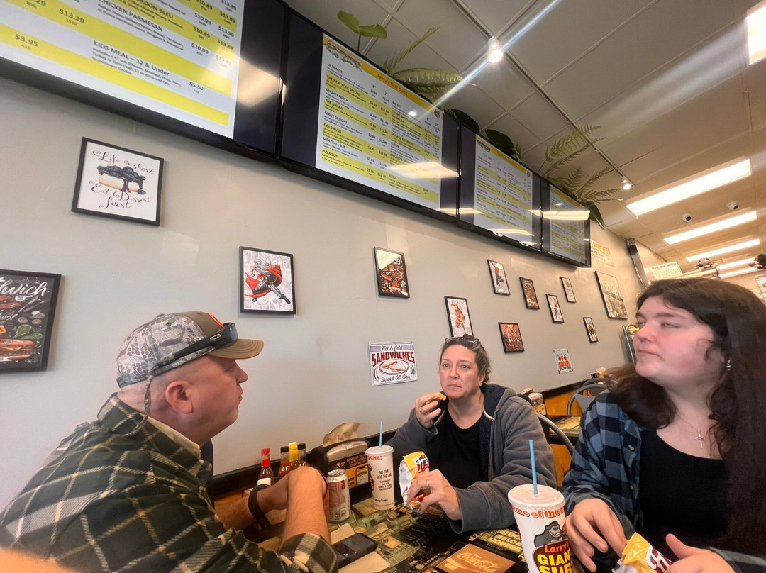 Larry's Giant Subs