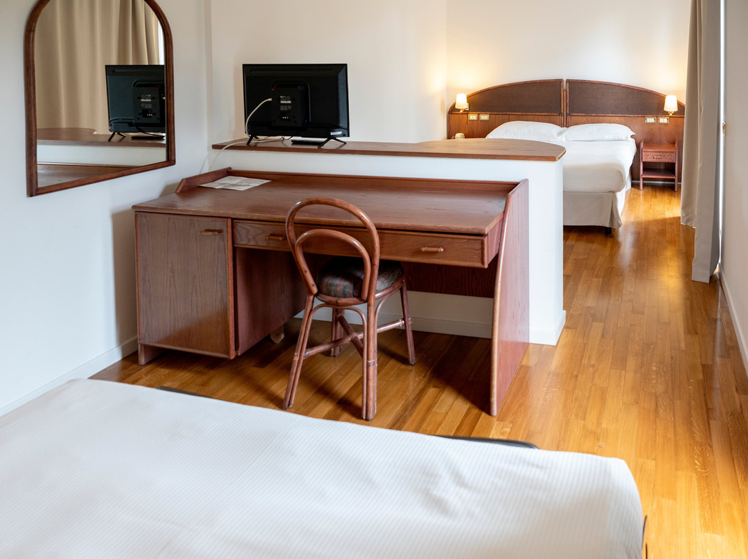 阿尔塔米拉酒店主图