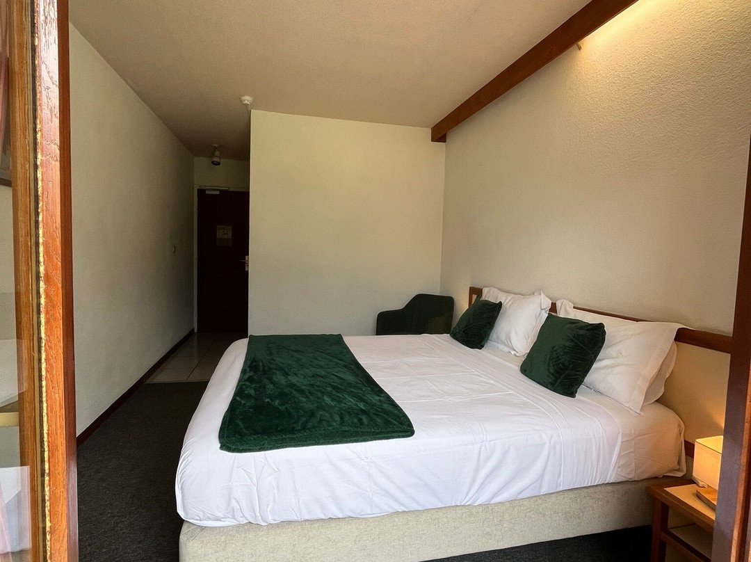 Le Sainte-Helene主图