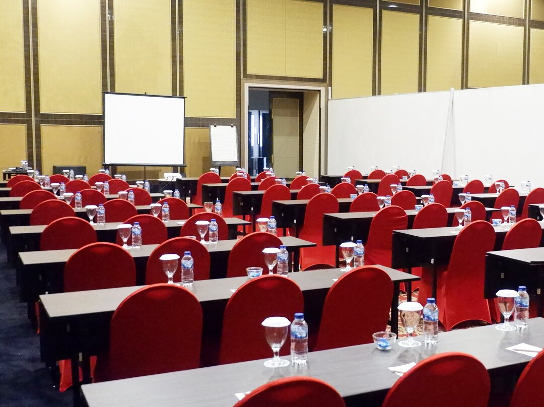 Mahkota Hotel Singkawang主图