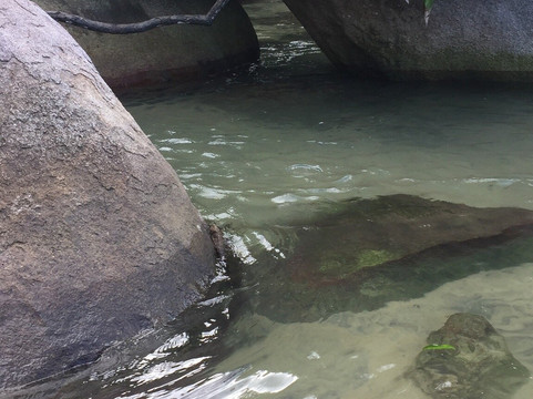Piscina Natural da Caixa d'Aço-Trindade必去景点