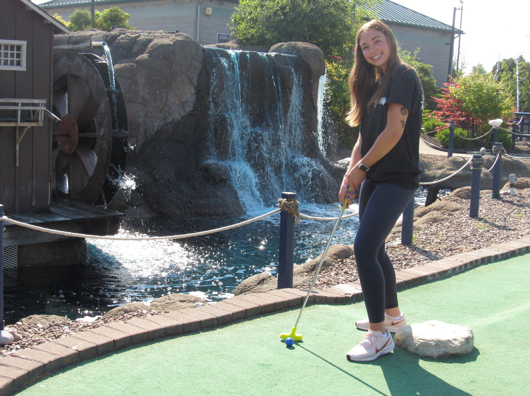 Grand Island Fun Center-格兰特岛必去景点