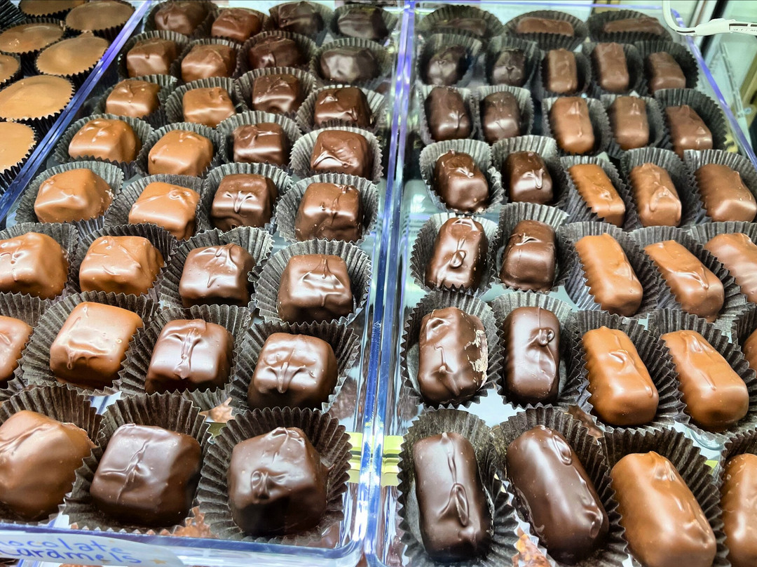 Blue Moon Chocolate & Gifts-Valatie必去景点