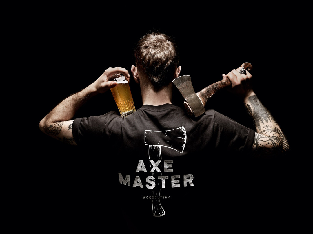 Woodcutter - Axe Throwing In Bonn/troisdorf景点图片