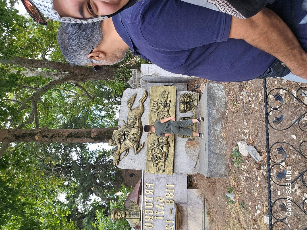 Söğüt Ertuğrul Gazi Mescidi-比莱吉克必去景点