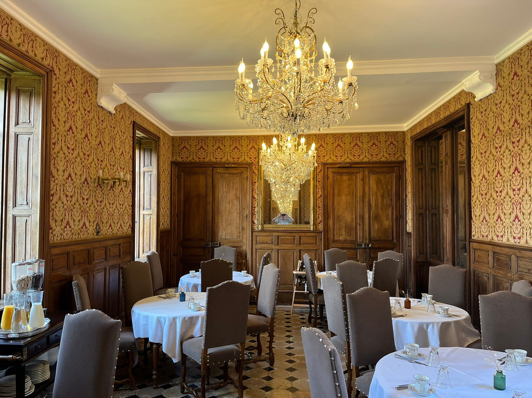 贝舍尔城堡酒店主图