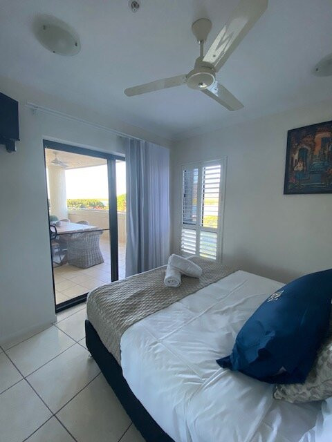 杰克纽厄尔假日公寓式酒店主图