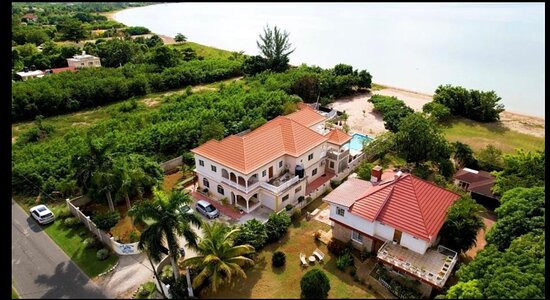 Indigo Beach Villa