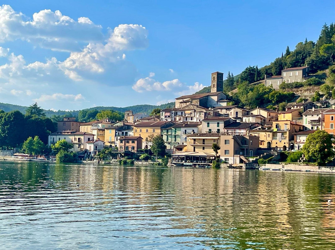 Giro del lago in battello景点图片