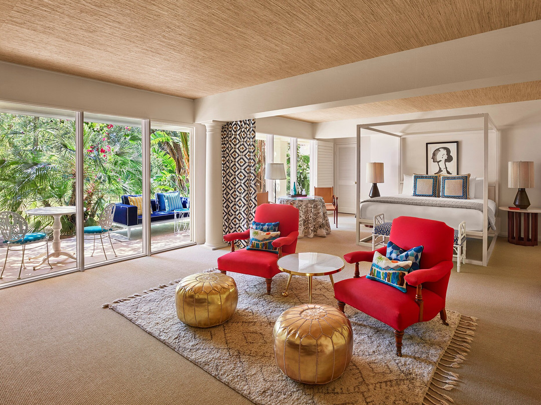 棕榈泉帕克酒店主图