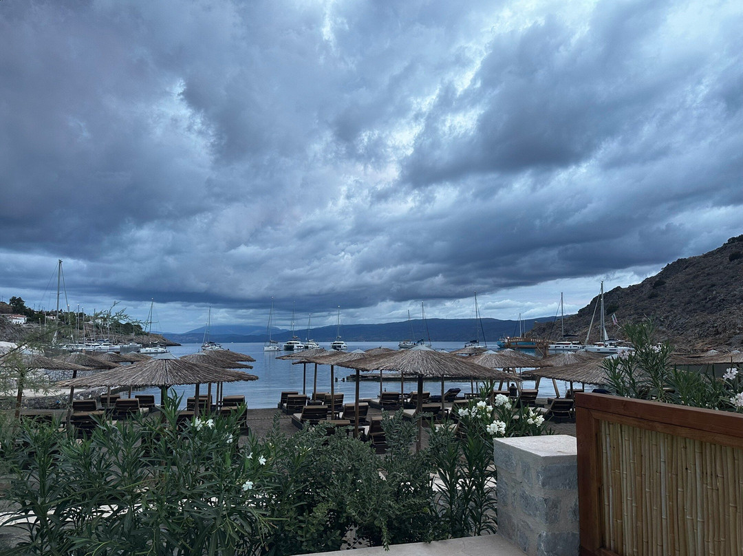 Mandraki Beach Resort主图