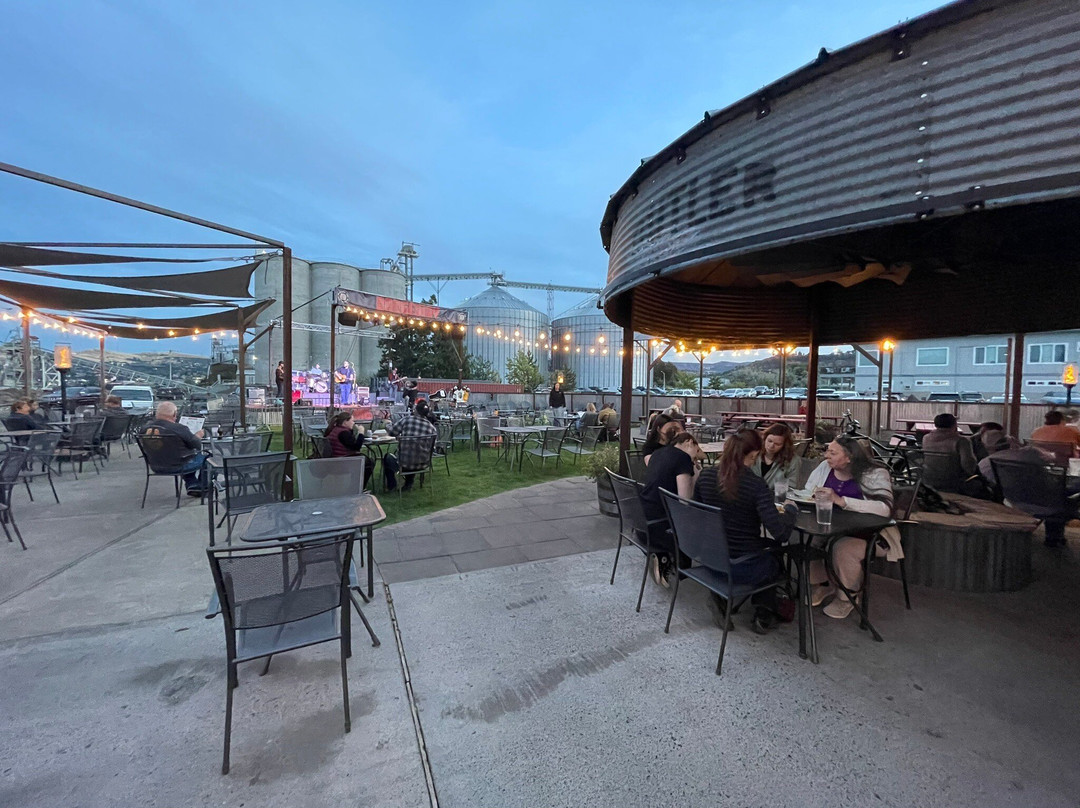 Holiday Inn Express & Suites The Dalles By IHG主图