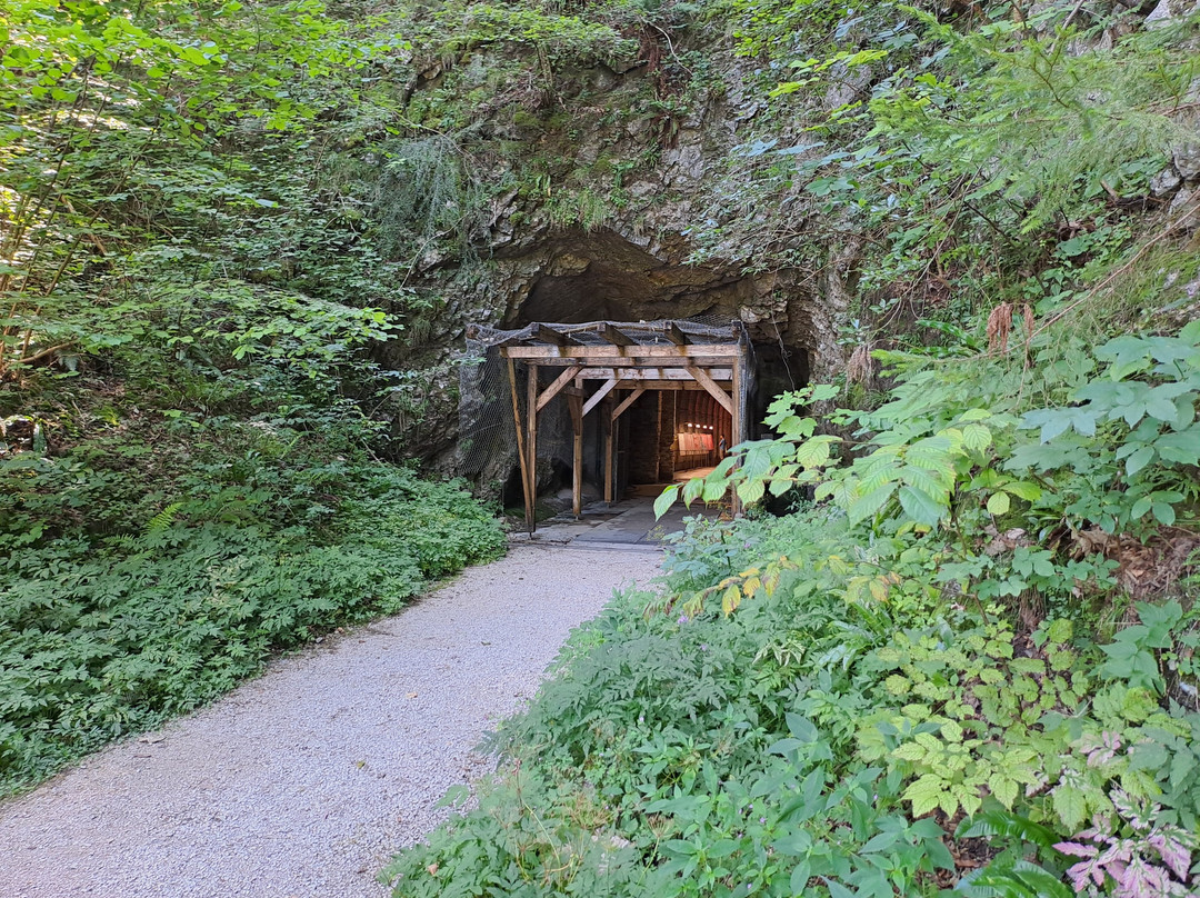 Zeitgeschichte Museum und KZ-Gedenkstätte Ebensee-Ebensee am Traunsee必去景点