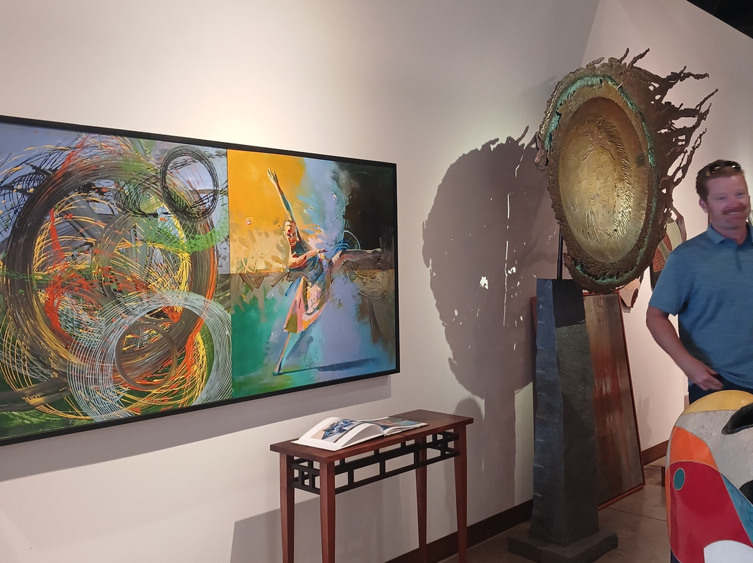 Hawthorne Gallery-Port Orford必去景点