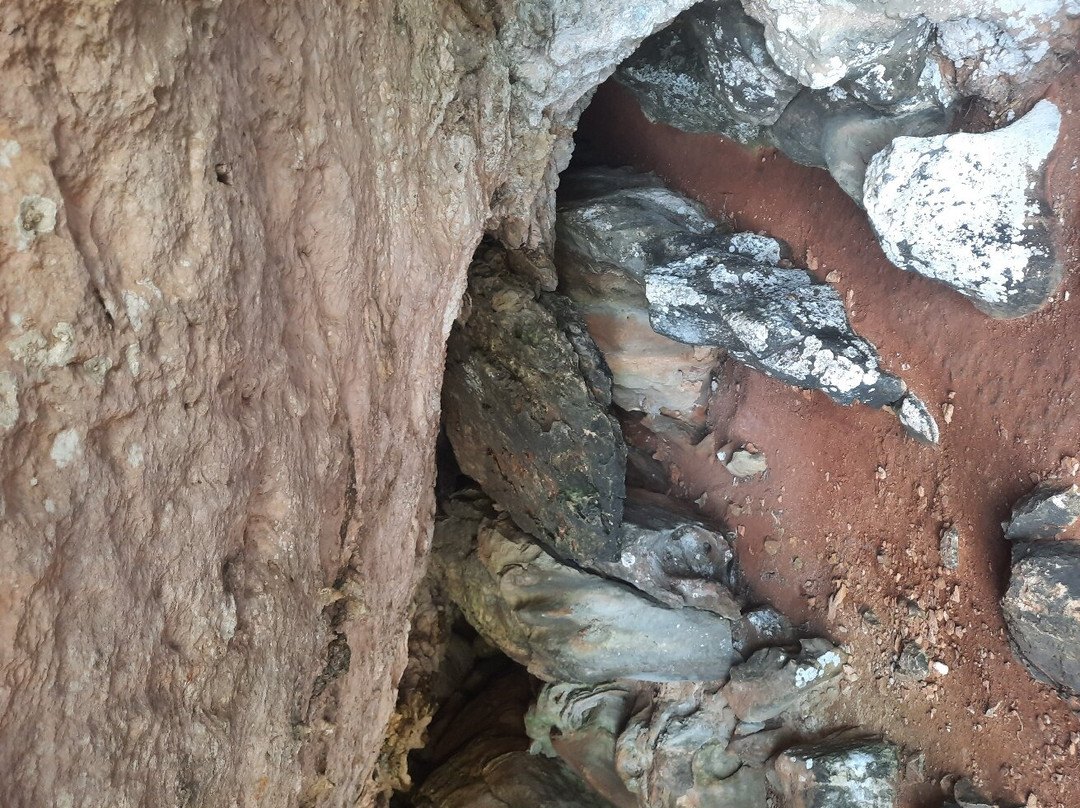 Grotta dei Vasi Rotti景点图片