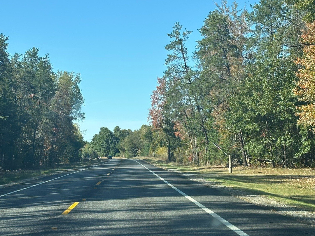 The Riverside Inn主图