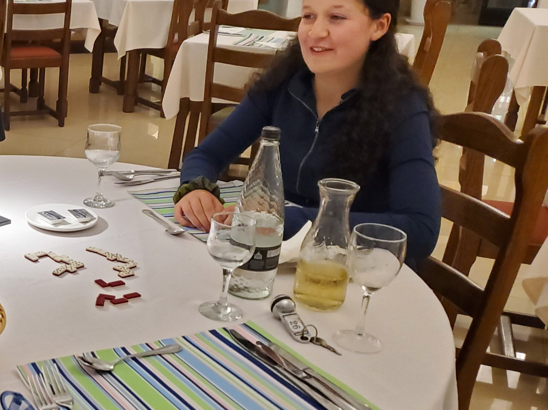 聚宝盆酒店主图