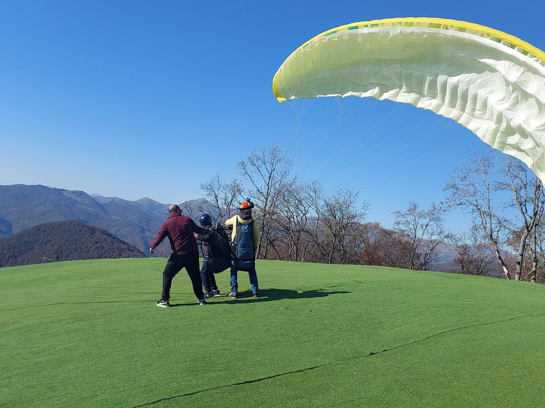 Ananuri Paragliding景点图片