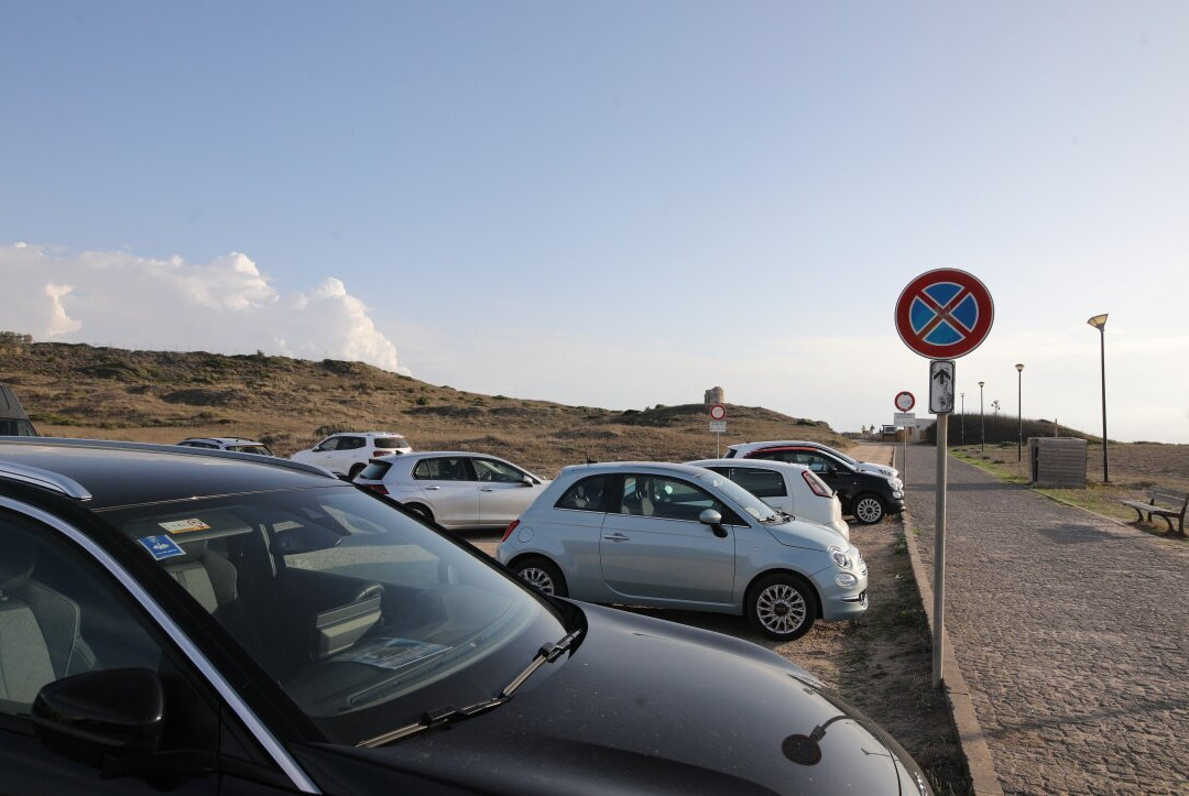 Spiaggia Di Capo San Marco-卡布拉斯必去景点